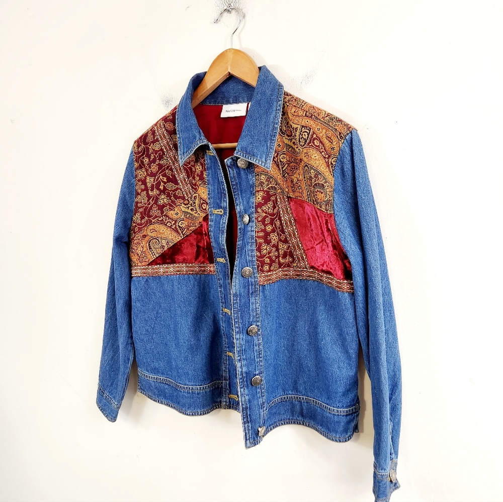 Vintage 90s Tapestry denim jacket